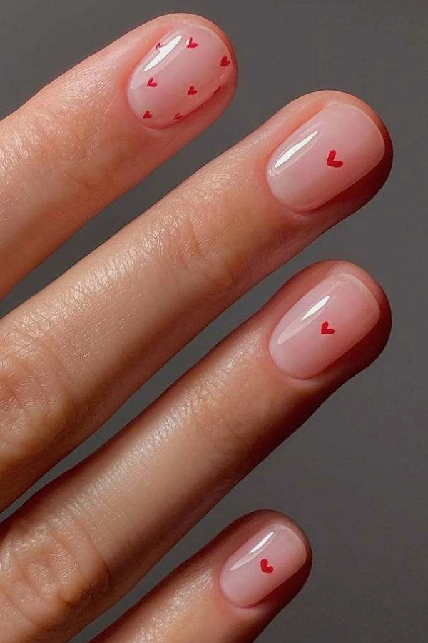 💅💕Mãos Bonitas e Românticas: Cores e Corações nas Unhas para Arrasar no Dia dos Namorados