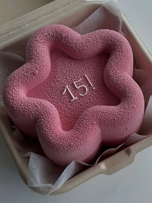 🎂Bolos de Aniversário Decorados: 22 Modelos Lindos, Criativos e com Bolos de Número
