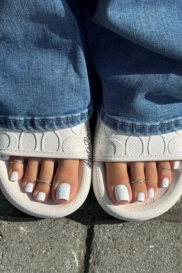 💅19 Ideias de Esmalte nos Pés: Cores e Nail Designs para Inspirar
