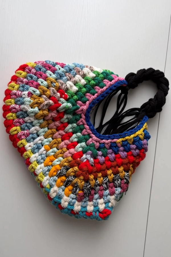 🧶🌈Bolsas de Crochê Coloridas: 16 Modelos Lindos, Modernos e Cheios de Cores