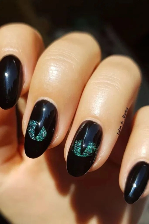 🎃 Unhas para Halloween: Ideias Divertidas e Assustadoras para se Inspirar!